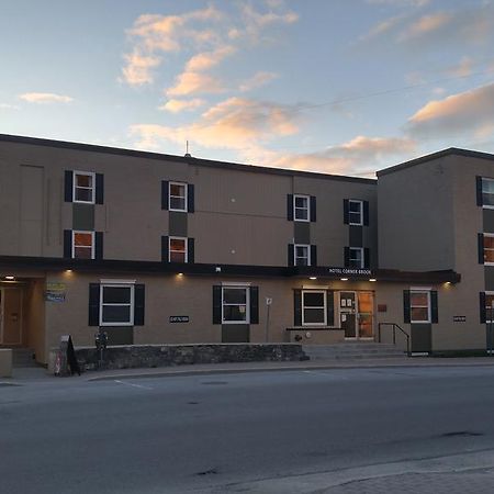 Historic Hotel Corner Brook Extérieur photo